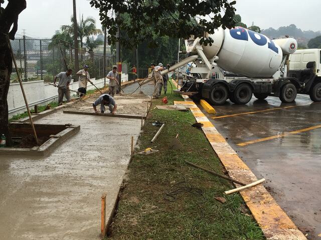 Ecourbis Ambiental – Unidade Leste – baia estacionária para caçambas – foto 6